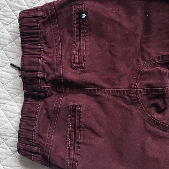 Lot 2 pairs skateboard pants - Picture 3 of 9